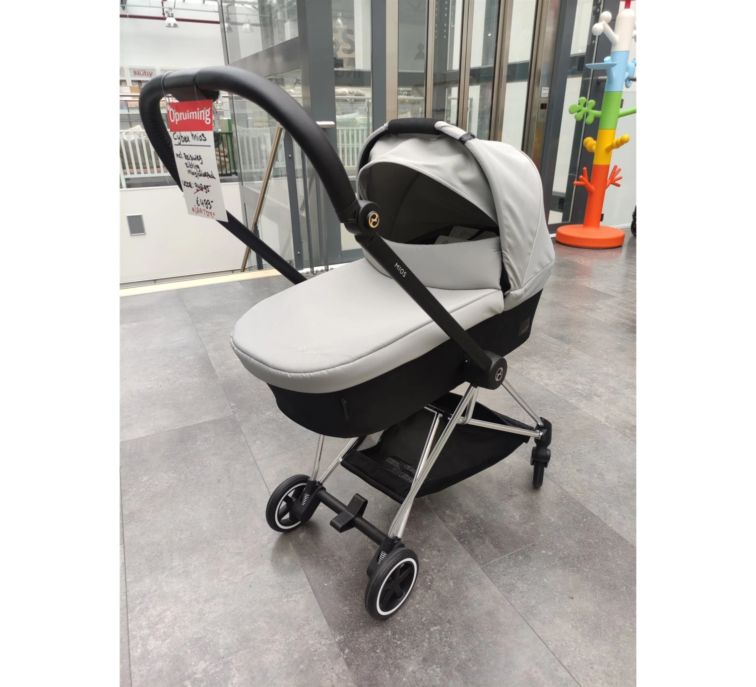 CYBEX Mios Kinderwagen - Showmodel 5 CYBEX Mios Kinderwagen - Showmodel - Afbeelding 3