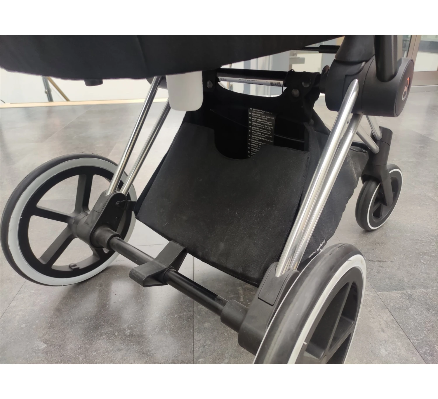 CYBEX Priam 3 Kinderwagen - Showmodel 10 CYBEX Priam 3 Kinderwagen - Showmodel - Afbeelding 8