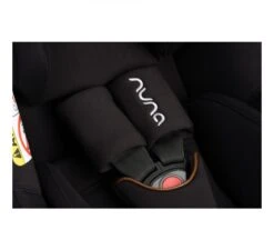 Nuna Pipa URBN Caviar -Little Dutch Winkel nuna pipa urbn caviar 6