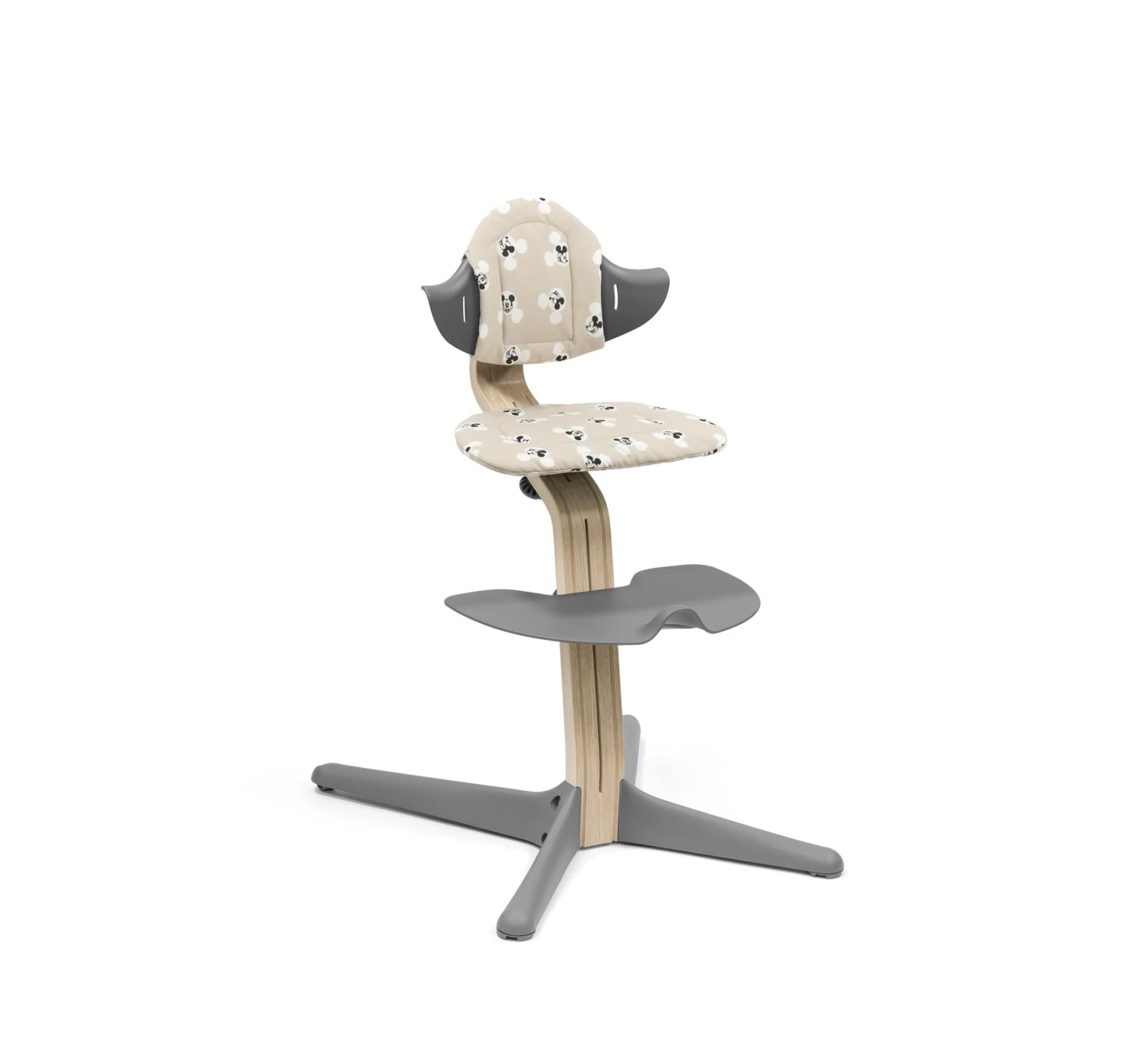 Stokke Nomi Kussen X Disney - Mickey Signature 3 Stokke Nomi Kussen X Disney - Mickey Signature