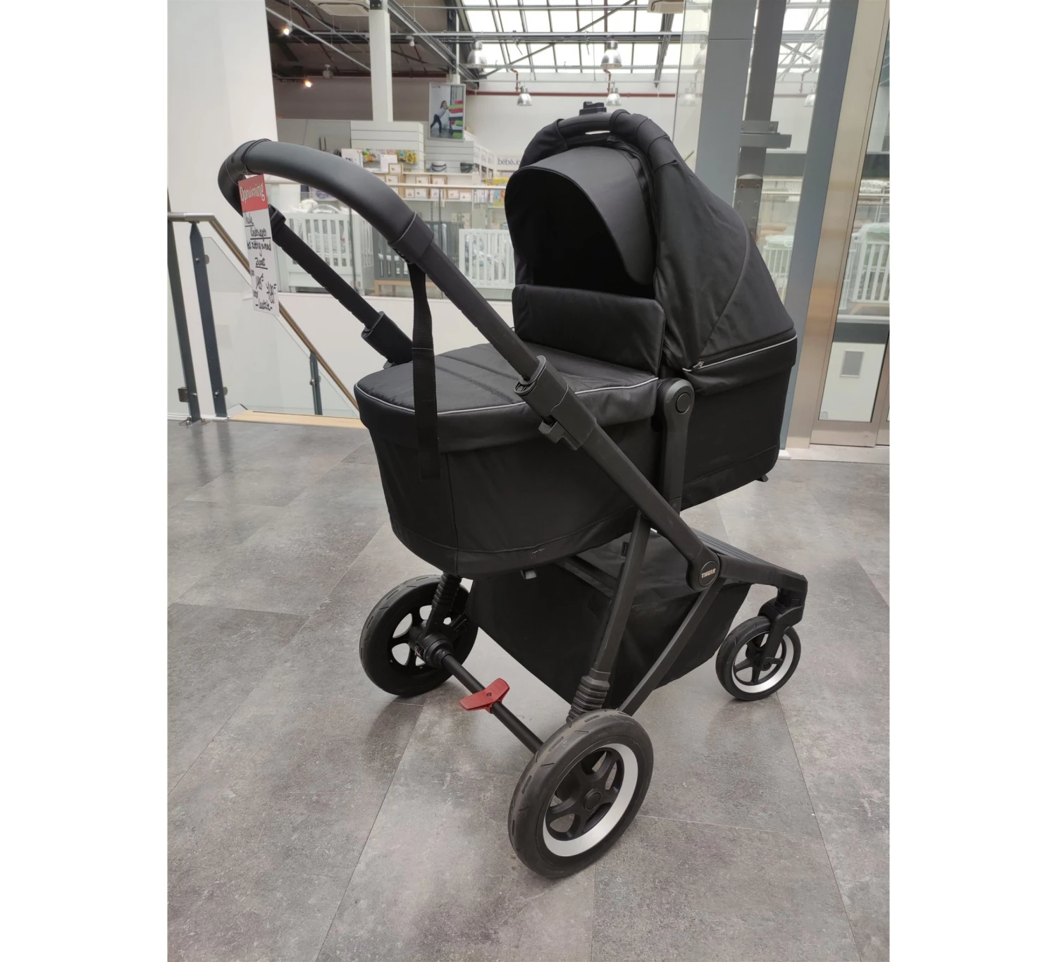 Thule Sleek Kinderwagen - Showmodel 4 Thule Sleek Kinderwagen - Showmodel - Afbeelding 3