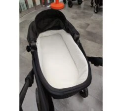 Thule Sleek Kinderwagen - Showmodel 11 Thule Sleek Kinderwagen - Showmodel -Little Dutch Winkel thule sleek kinderwagen showmodel 4